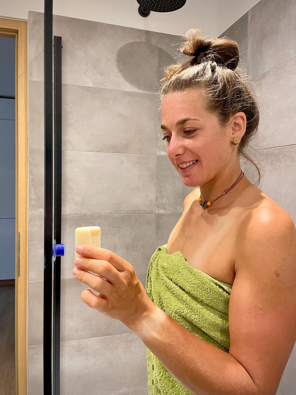 Floating soap holder