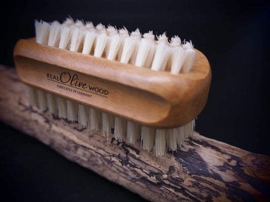 Kronseifen-Handbuerste